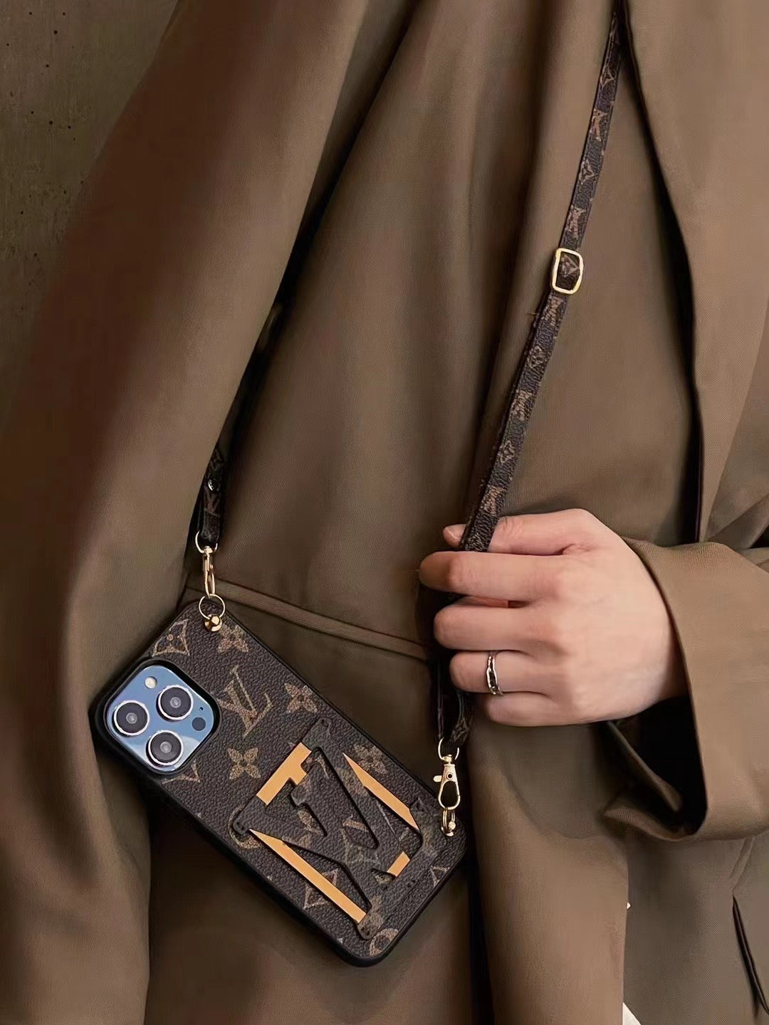 Louis vuitton - כיסוי אנרק סופר יוקרתי מעוצב ואופנתי לאייפון