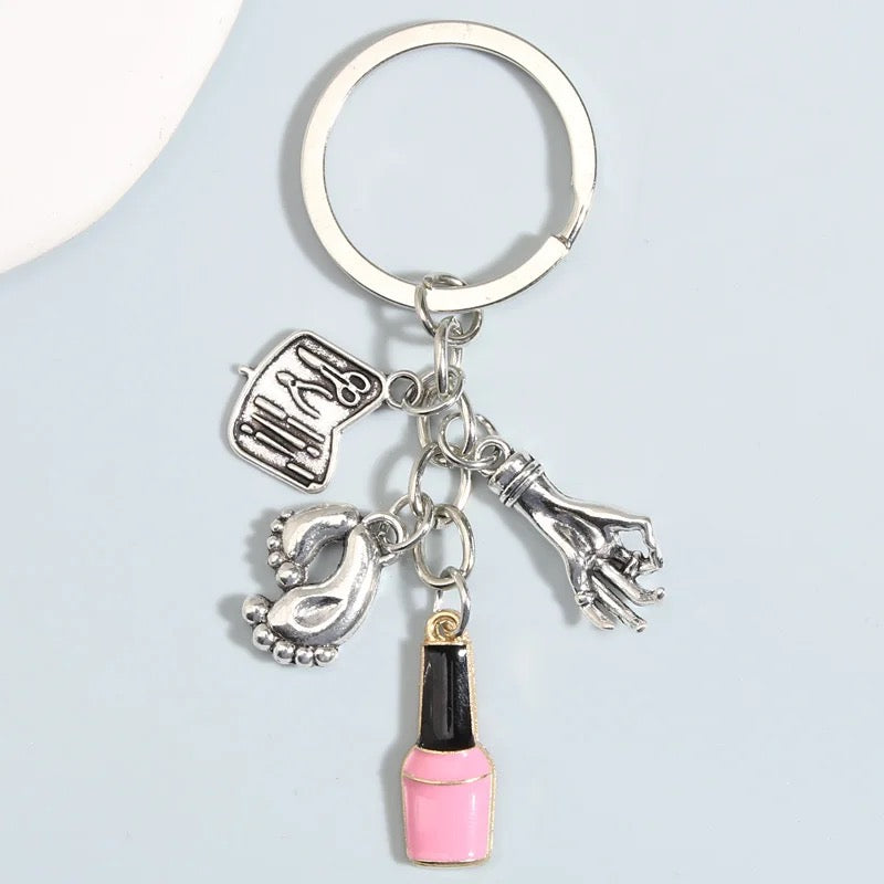 manicure key chain - מחזיק מפתחות בעיצוב ערכת טיפוח מניקור