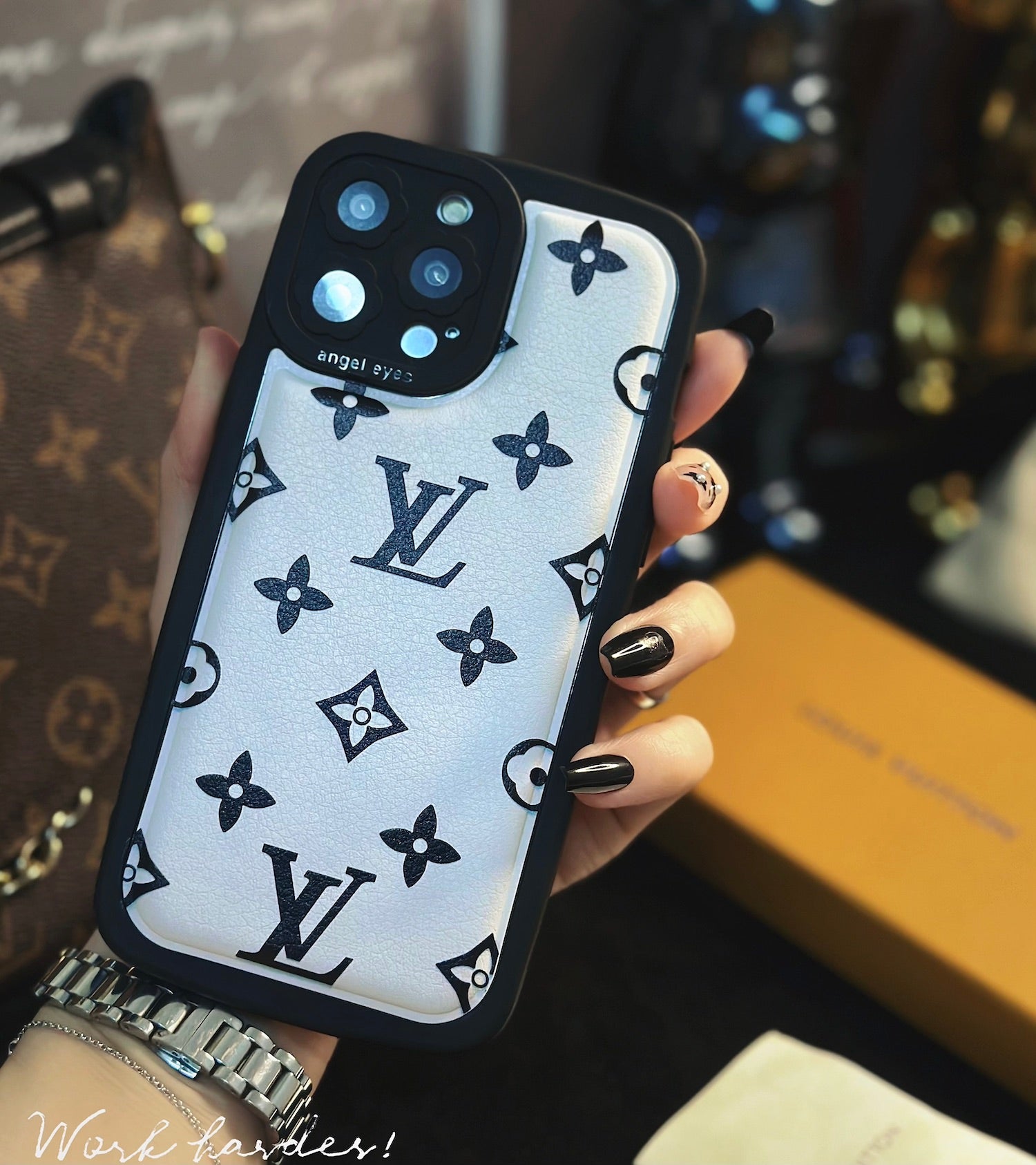 Louis vuitton - כיסוי סופר אופנתי ומעוצב במיוחד לאייפון