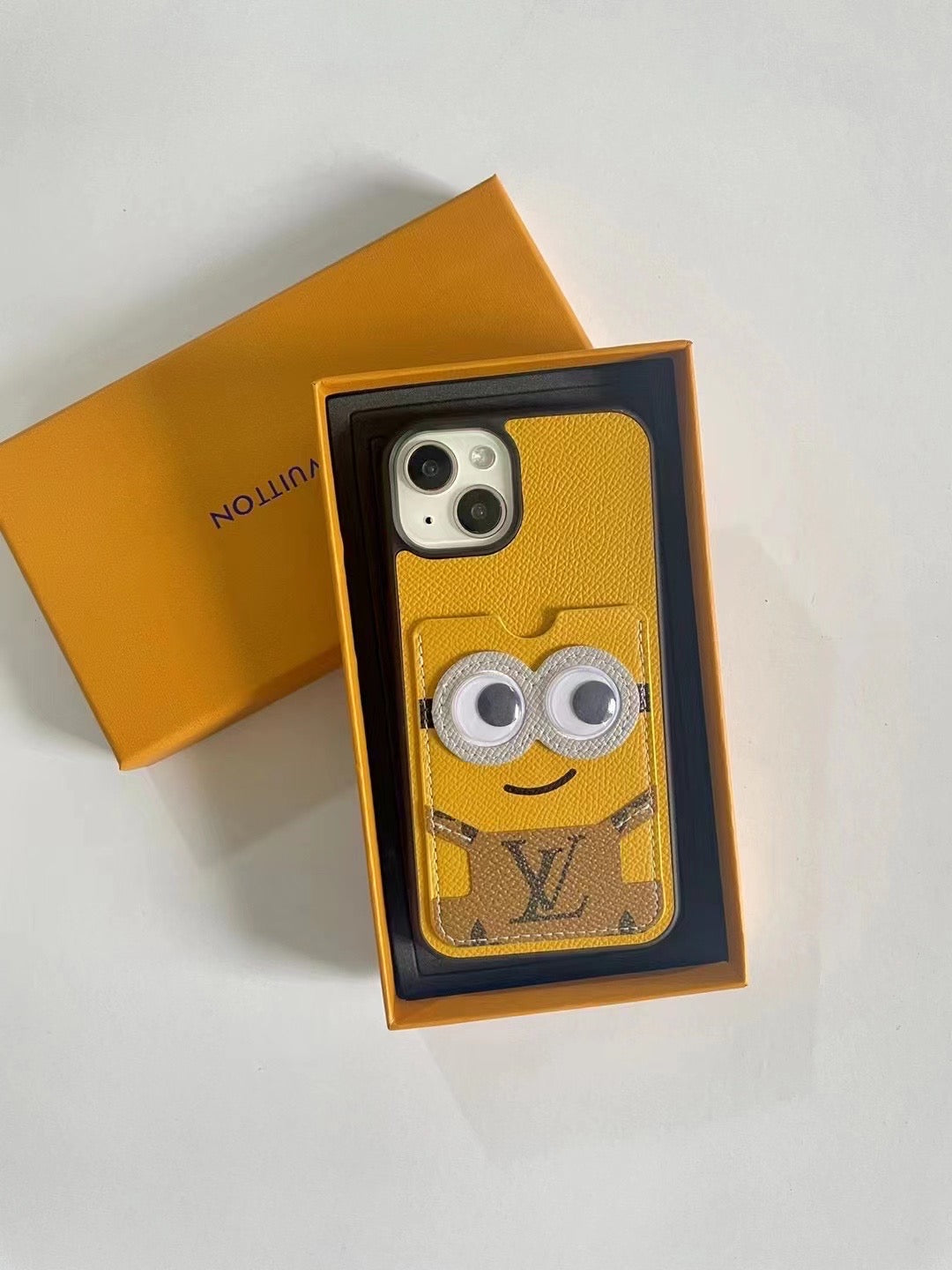 The minions - כיסוי מגניב איכותי ומעוצב במיוחד לאייפון iphone case FantasyCaseIL