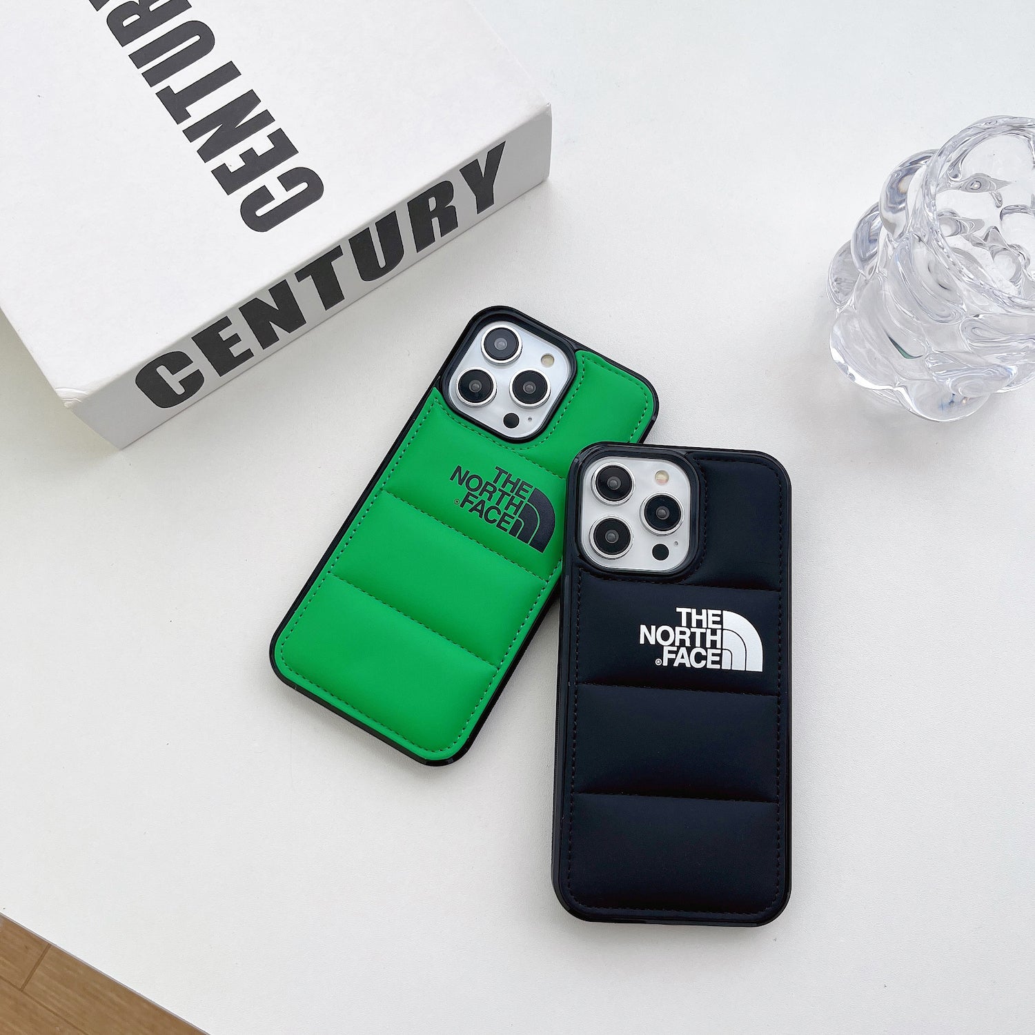 The north face puffer - כיסוי אופנתי איכותי ומעוצב במיוחד לאייפון