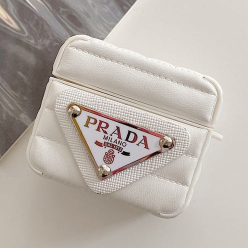 Prada - כיסוי יוקרתי ומעוצב במיוחד לאיירפודס iphone case FantasyCaseIL
