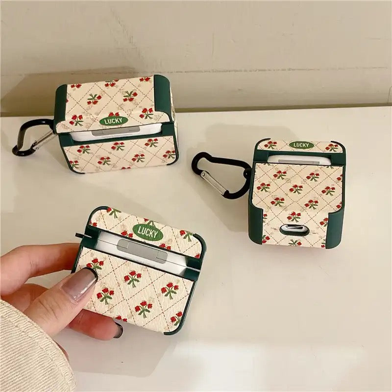 Lucky - כיסוי חמוד מעוצב במיוחד לאיירפודס iphone case FantasyCaseIL