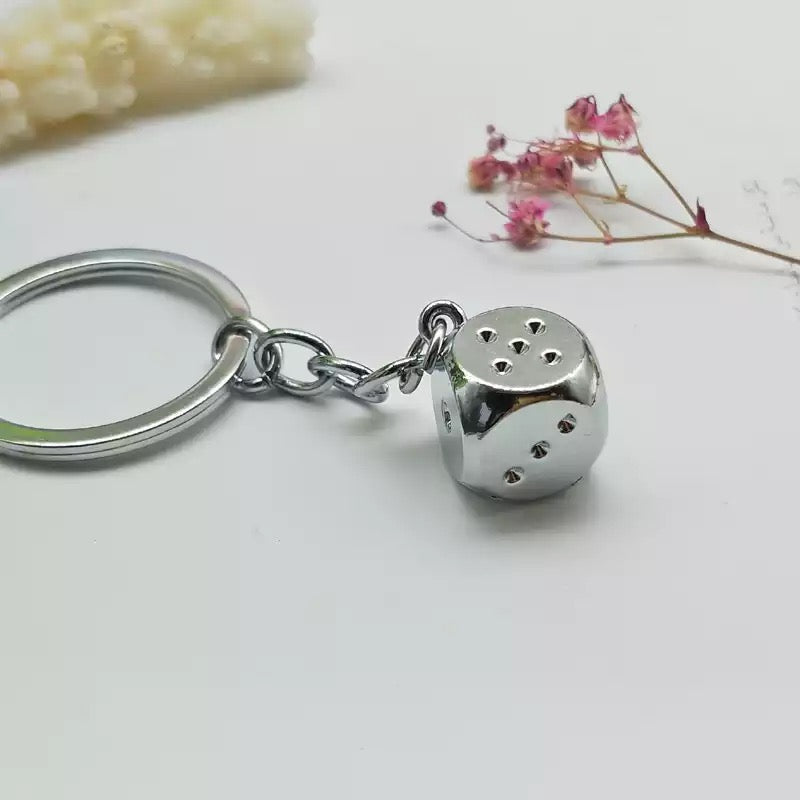 קוביית מזל - מחזיק מפתחות iphone case FantasyCaseIL