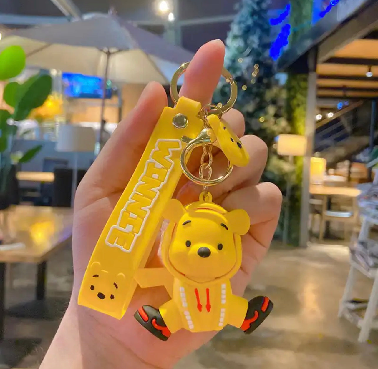 Winnie the pooh key chain - מחזיק מפתחות איכותי וסופר אופנתי