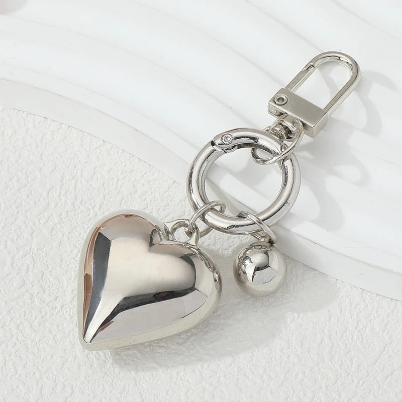 Heart key chain - מחזיק מפתחות סופר מגניב בעיצוב לב