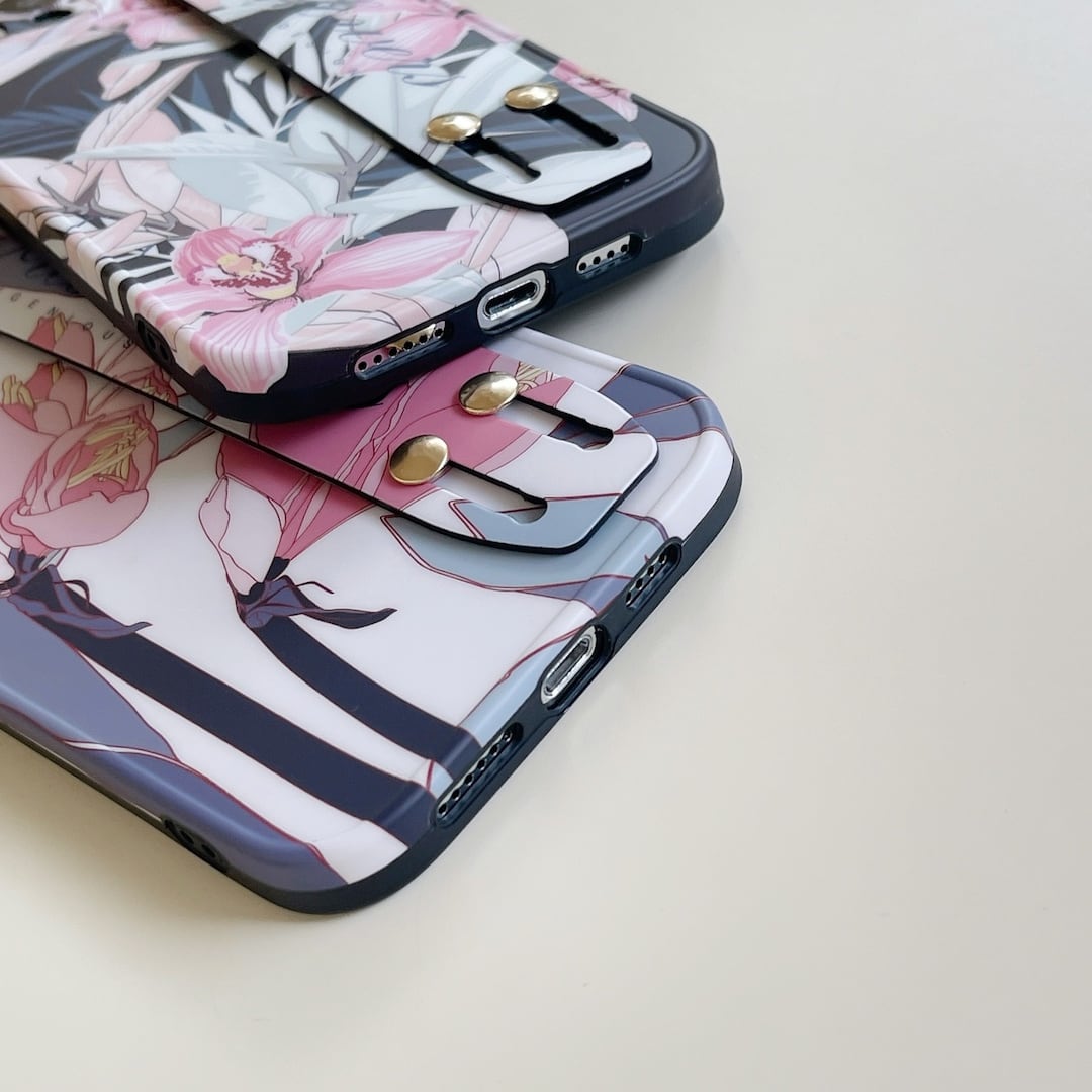 Beautiful flowers case - כיסוי בעיצוב פרחים סופר אופנתי לאייפון