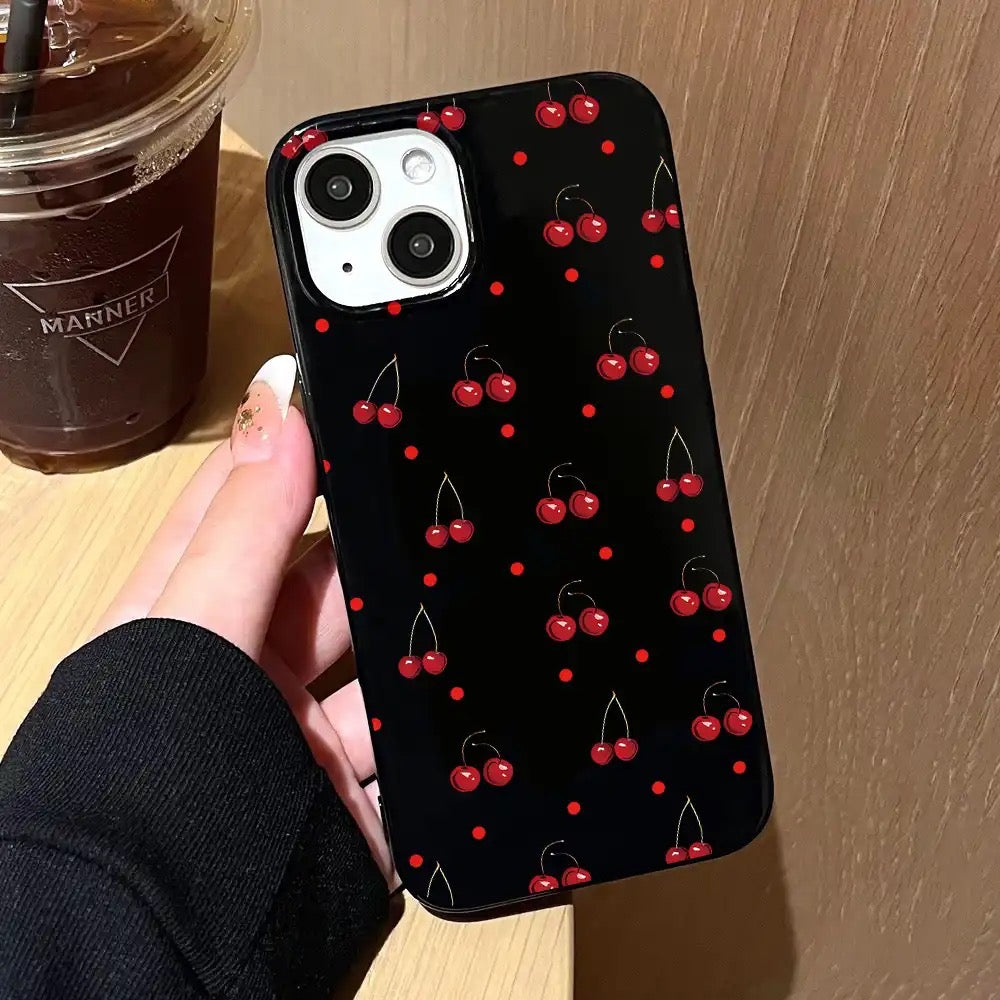 Cherries case - כיסוי אופנתי ואיכותי במיוחד בעיצוב דובדבנים לאייפון