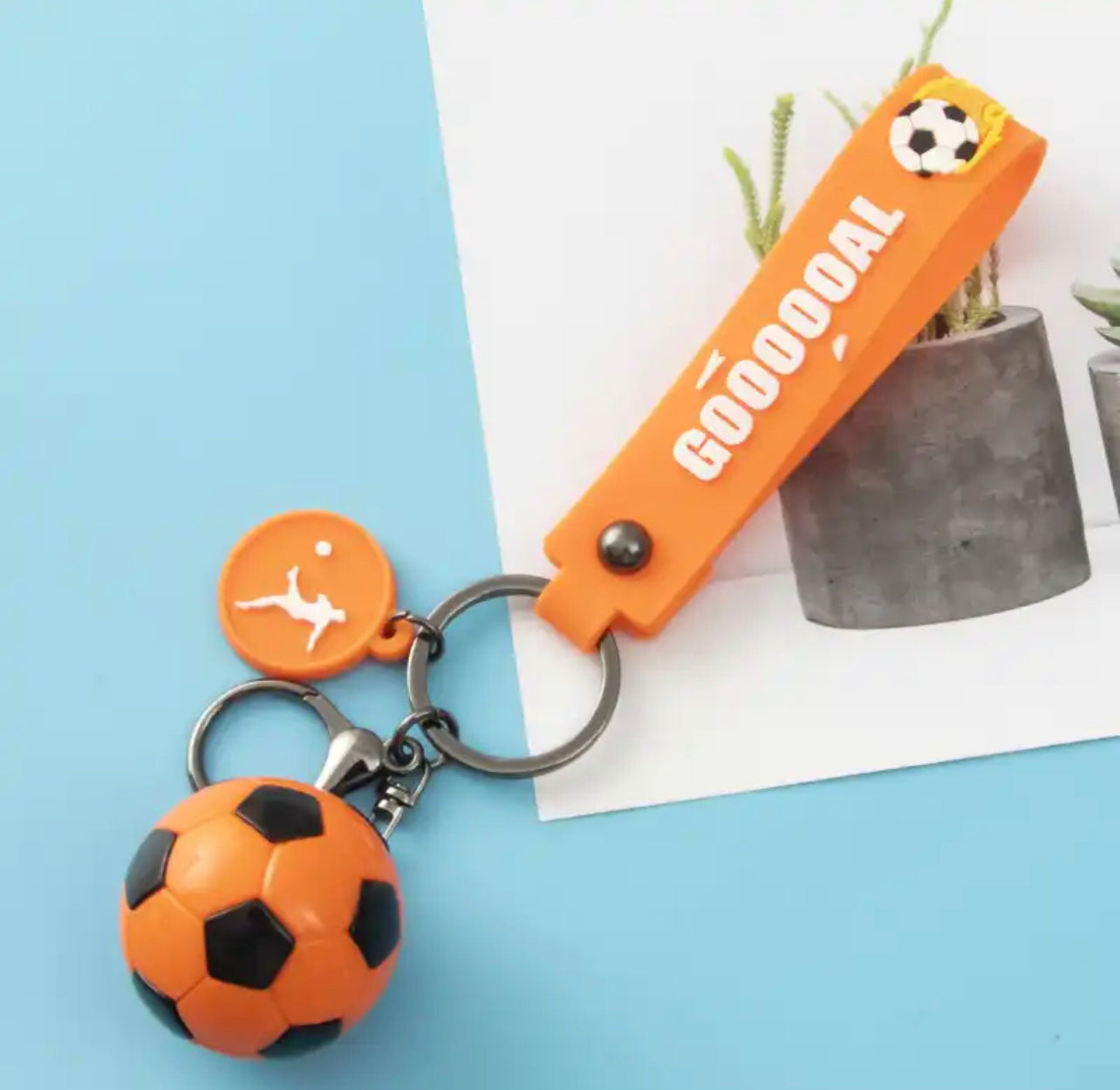 Football Key chain - מחזיק מפתחות איכותי וסופר מגניב iphone case FantasyCaseIL