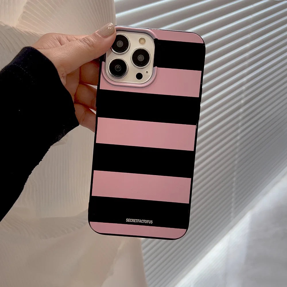 Aesthetic Stripes case - כיסוי פסים יוקרתי ואסתטי במיוחד לאייפון iphone case FantasyCaseIL