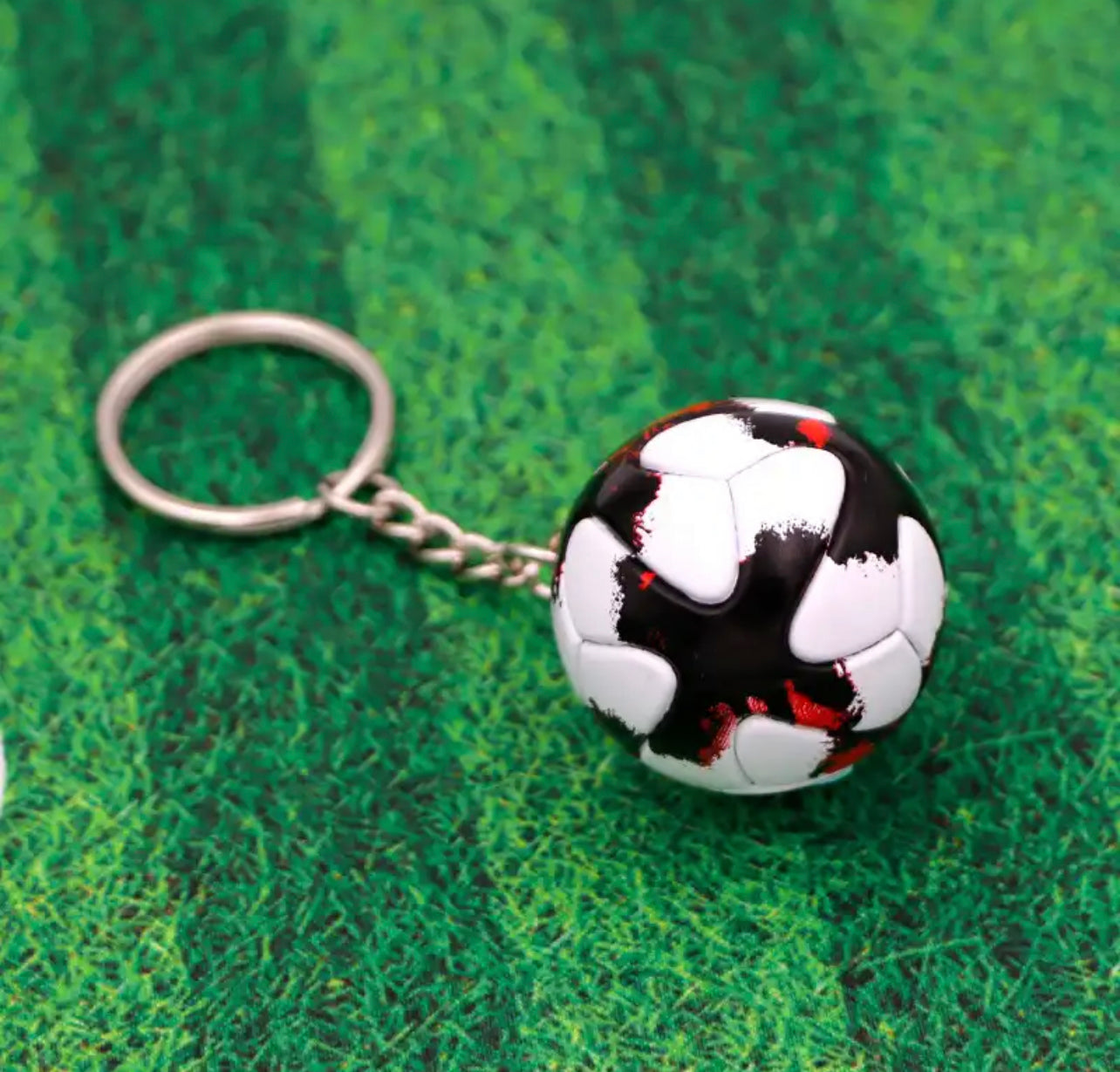 Football Key chain - מחזיק מפתחות איכותי וסופר מגניב iphone case FantasyCaseIL