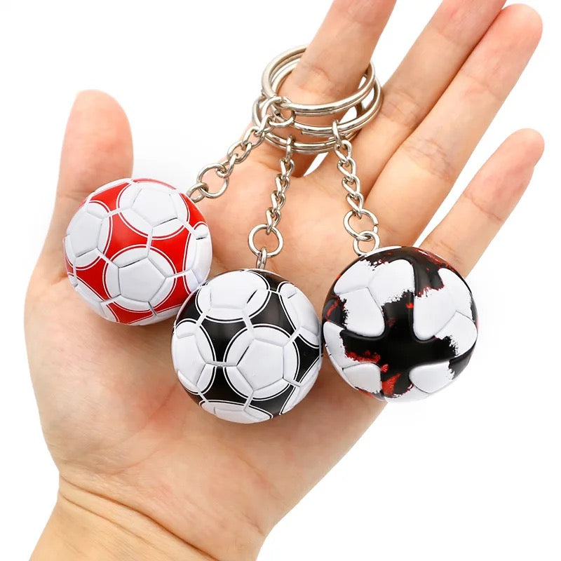 Football Key chain - מחזיק מפתחות איכותי וסופר מגניב iphone case FantasyCaseIL