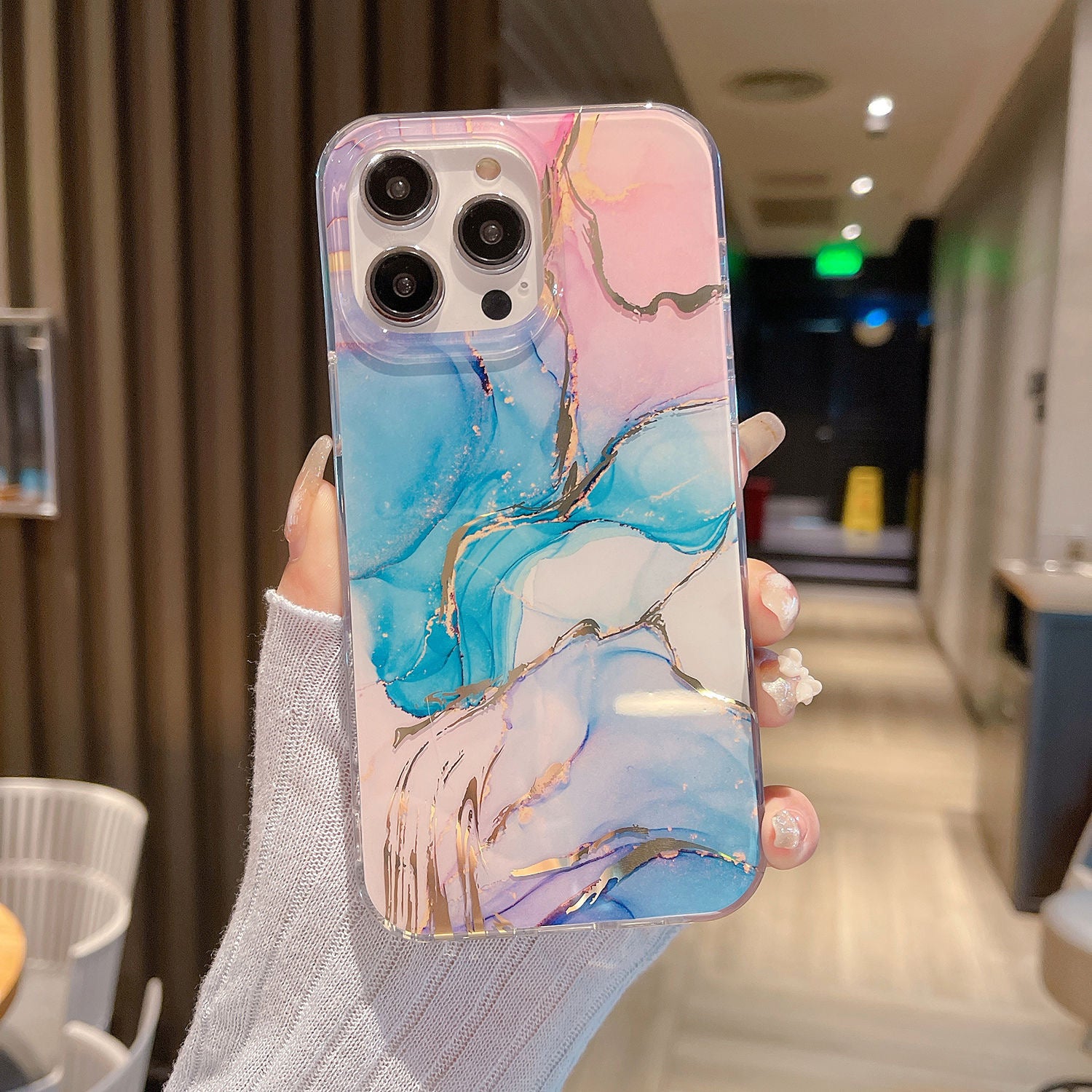 Aesthetic fashion case - כיסוי אופנתי במיוחד בעיצוב מושלם לאייפון iphone case FantasyCaseIL