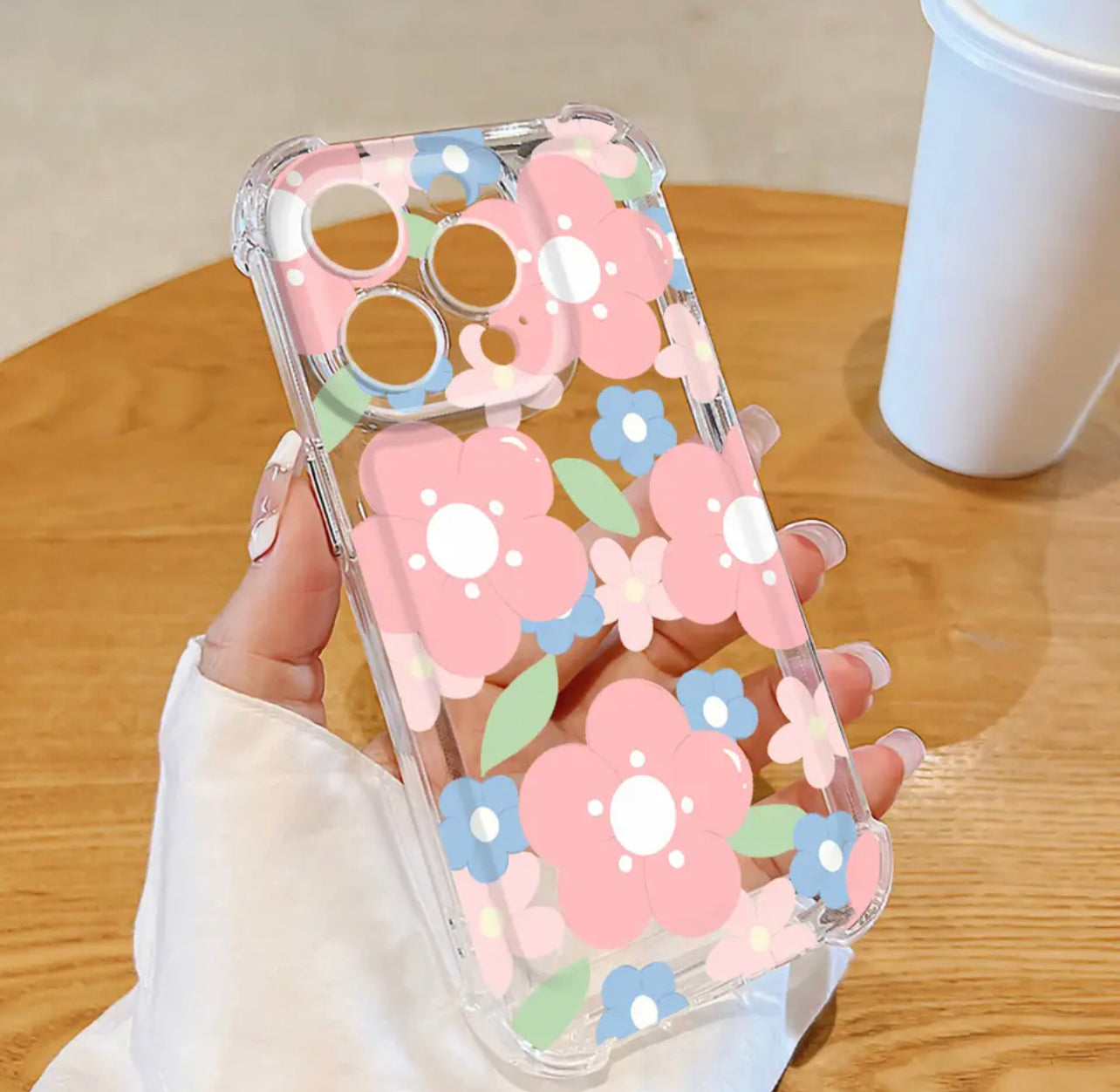 Beautiful flowers case - כיסוי בעיצוב פרחים סופר אופנתי לאייפון