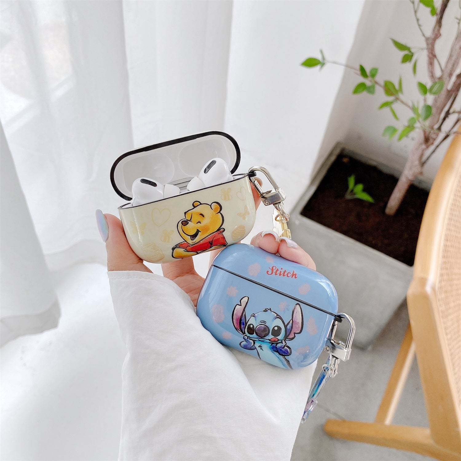 Stitch & winnie pooh - כיסוי אופנתי ומיוחד לאיירפודס iphone case FantasyCaseIL