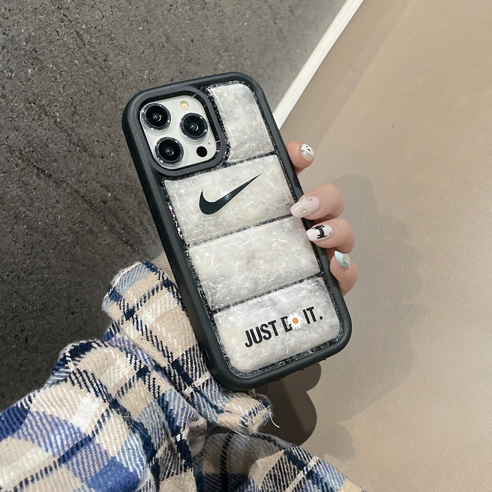 Nike puffer case - כיסוי יוקרתי נפוח וסופר אופנתי לאייפו