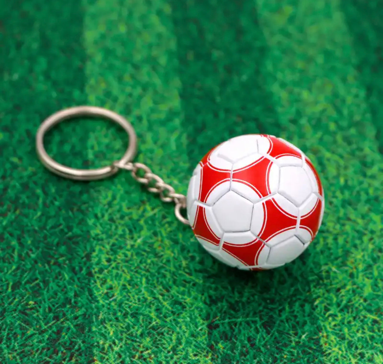 Football Key chain - מחזיק מפתחות איכותי וסופר מגניב iphone case FantasyCaseIL