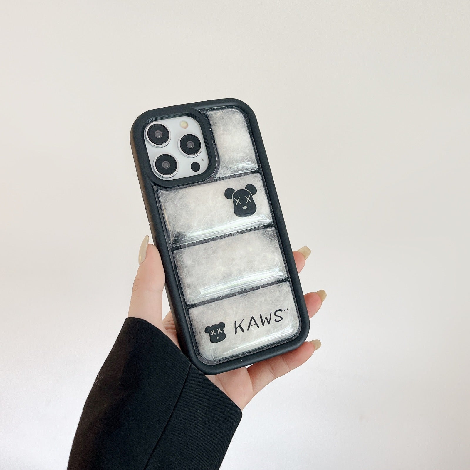 Kaws puffer case - כיסוי יוקרתי נפוח וסופר אופנתי לאייפון iphone case FantasyCaseIL