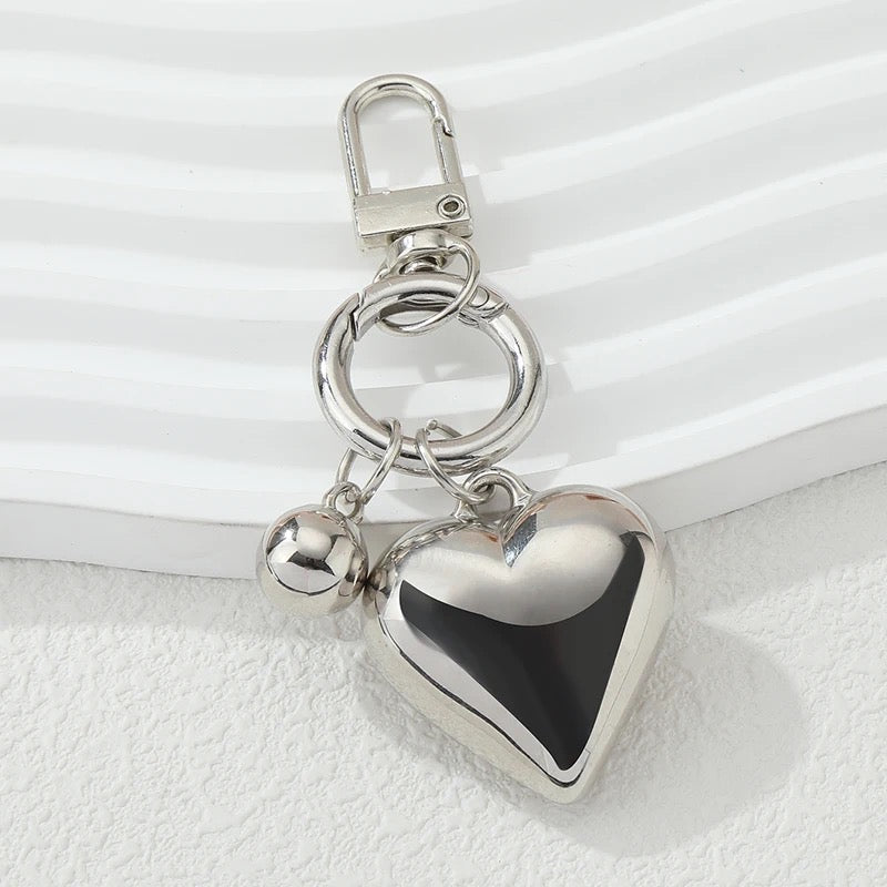 Heart key chain - מחזיק מפתחות סופר מגניב בעיצוב לב