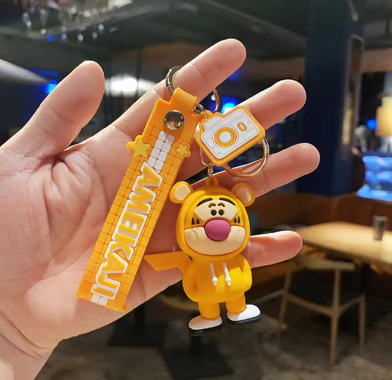 Winnie the pooh key chain - מחזיק מפתחות איכותי וסופר אופנתי