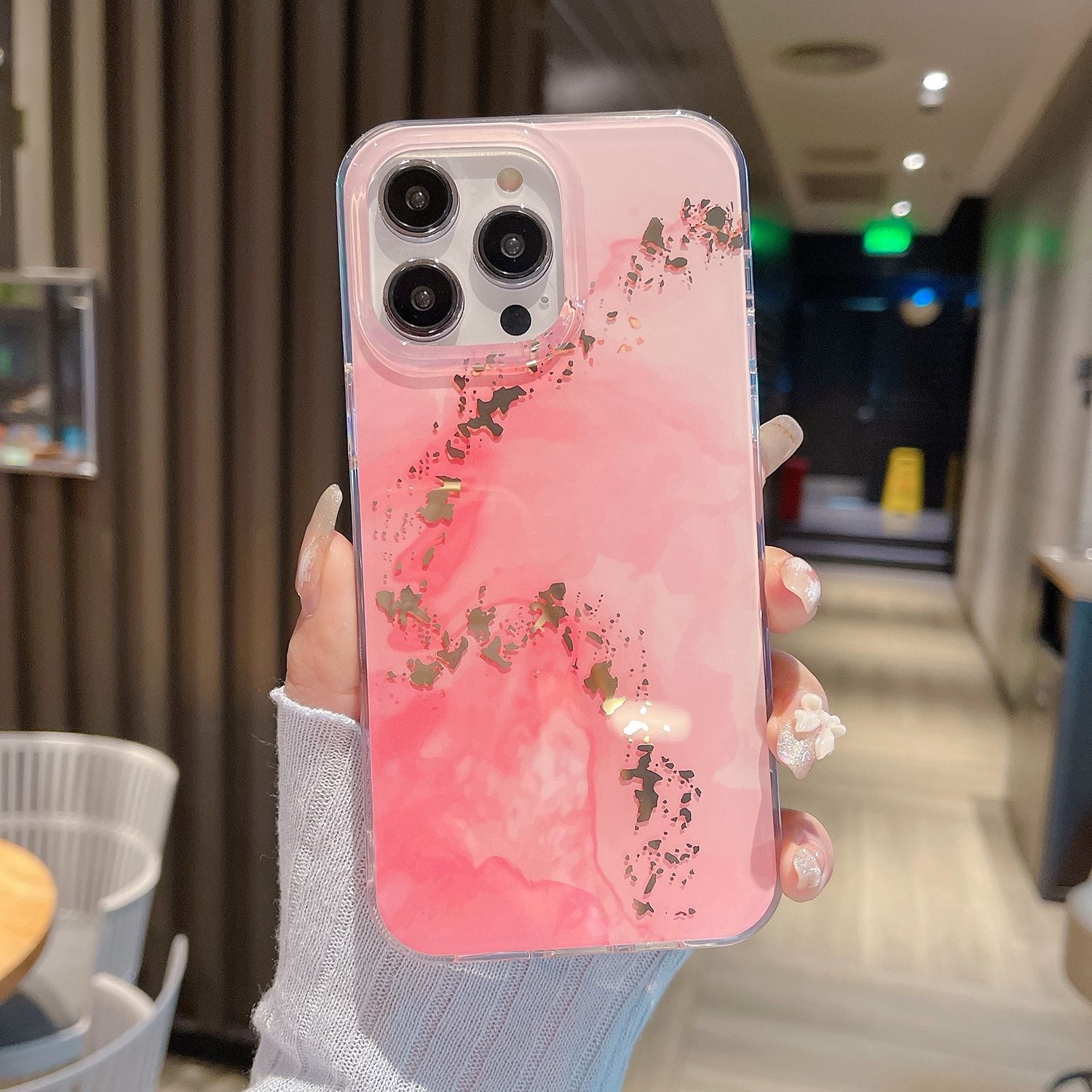 Aesthetic fashion case - כיסוי אופנתי במיוחד בעיצוב מושלם לאייפון iphone case FantasyCaseIL