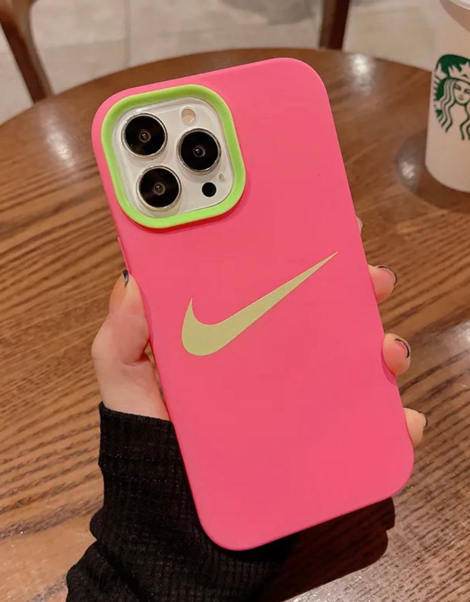 Nike - כיסוי איכותי וסופר מעוצב לאייפון iphone case FantasyCaseIL