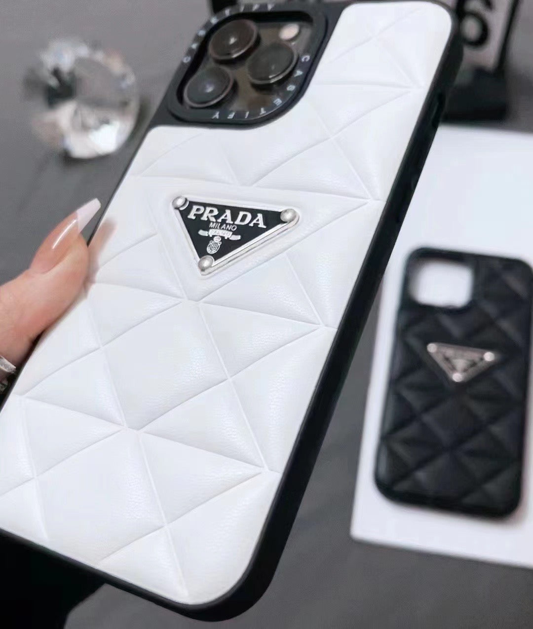 Prada puffer - כיסוי פרדה יוקרתי נפוח ומיוחד לאייפון iphone case FantasyCaseIL