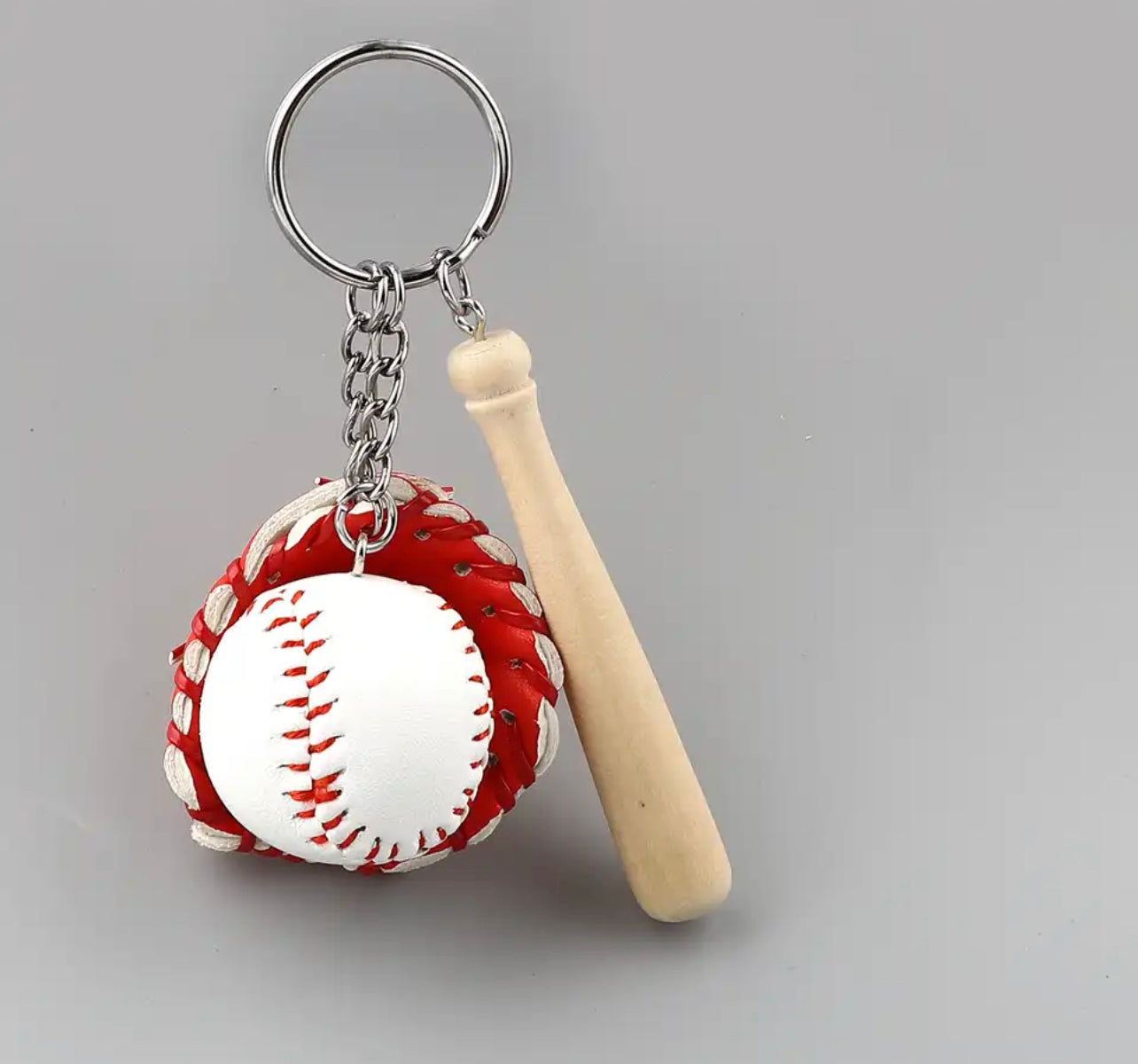 Baseball key chain - מחזיק מפתחות חמוד בעיצוב בייסבול iphone case FantasyCaseIL