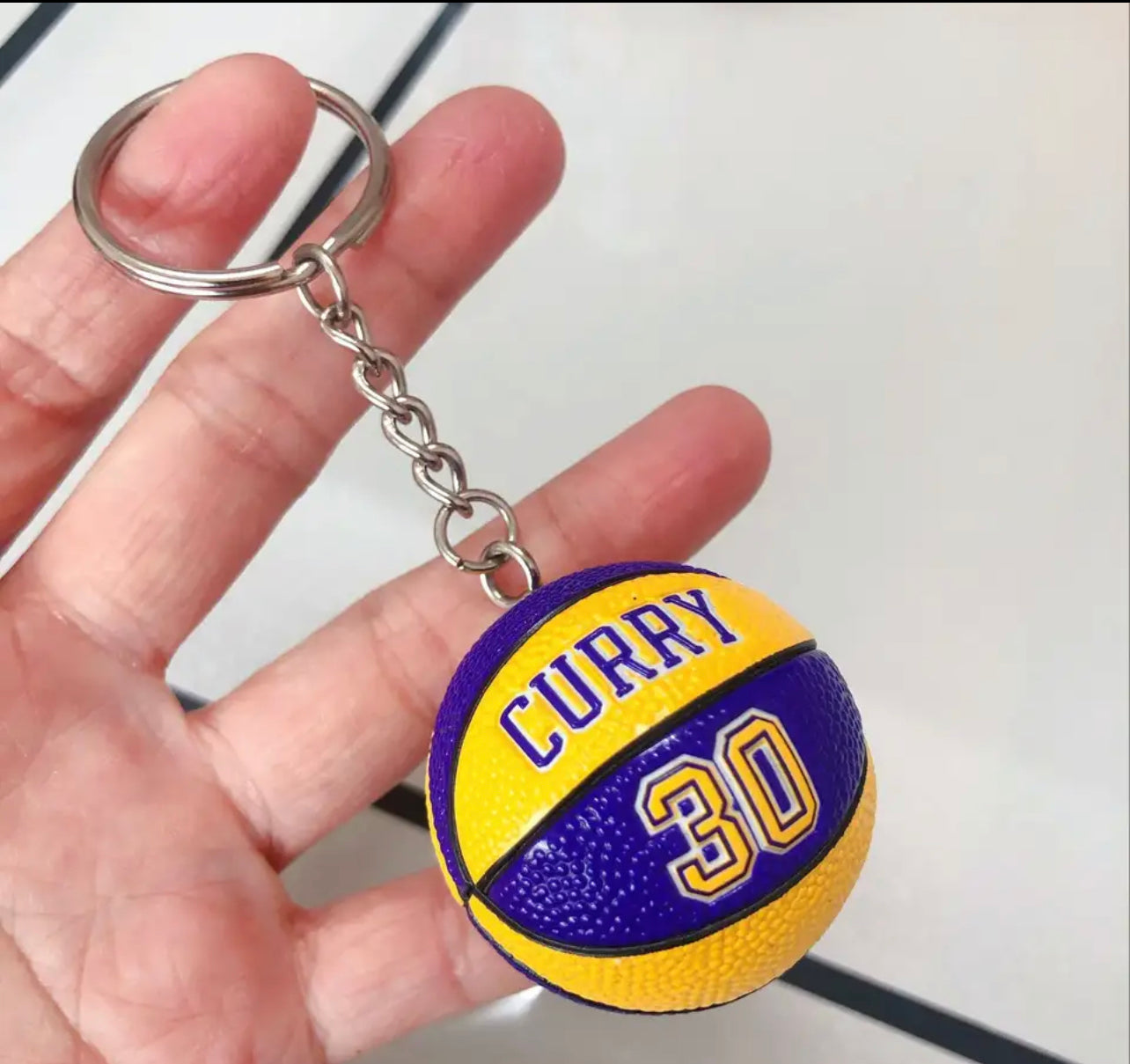 Basketball champion’s key chains - מחזיקי מפתחות חמודים במיוחד בעיצוב קבוצות כדורסל iphone case FantasyCaseIL