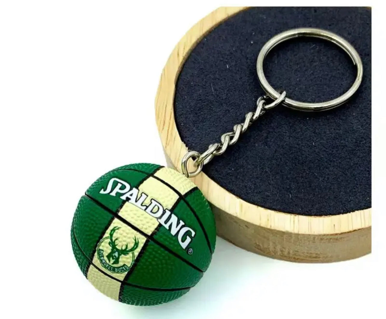 Basketball champion’s key chains - מחזיקי מפתחות חמודים במיוחד בעיצוב קבוצות כדורסל iphone case FantasyCaseIL